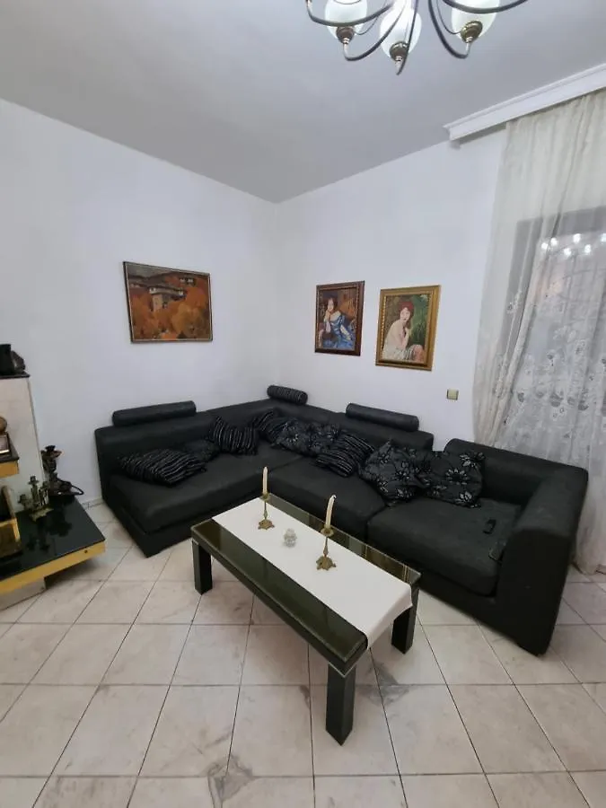 Tsar Simeon, 2 Bedroom, Living Room And Fireplace Sofia Holiday home