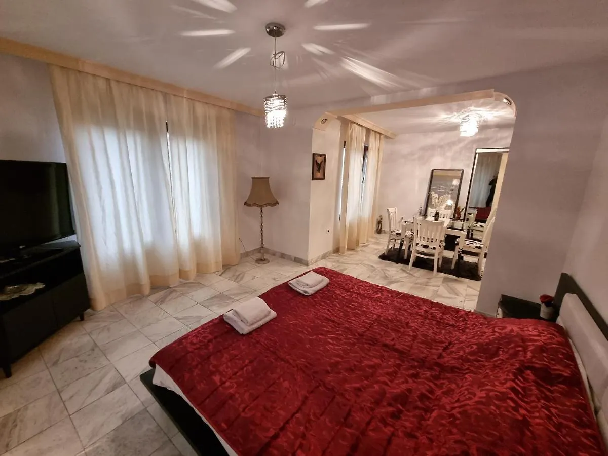 Tsar Simeon, 2 Bedroom, Living Room And Fireplace Sofia Holiday home